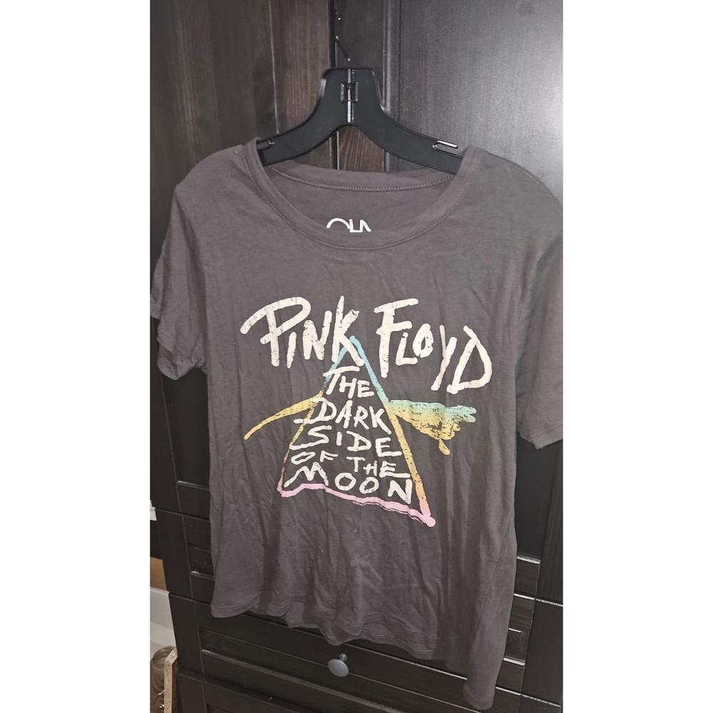 Chaser Gray Pink Floyd Graphic Tee